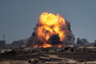 İsrail ordusu ateşkese rağmen Gazze’nin çeşitli bölgelerine hava ve topçu saldırıları düzenledi