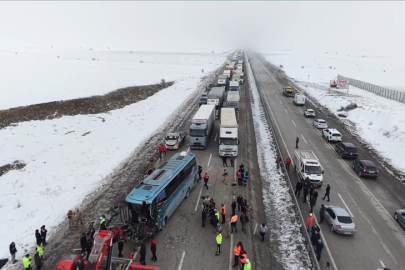 Erzurum'da ikinci kez zincirleme trafik kazası meydana geldi, 1 kişi öldü