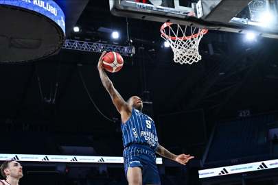 Anadolu Efes, Avrupa Ligi'nde yarın Kızılyıldız'a konuk olacak