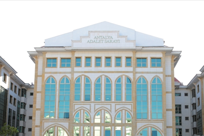 Antalya merkezli yasa dışı bahis soruşturmasında gözaltı sayısı 60'a yükseldi