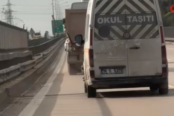 Bursa'da hafriyat kamyonu tehlike saçtı