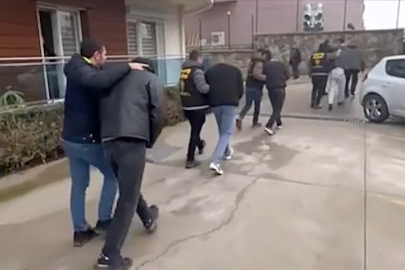 İzmir'de yasa dışı bahiste kullanılan "finans evleri" deşifre edildi, 49 şüpheli tutuklandı