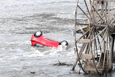 Amasya'da nehre düşen otomobildeki 2 kişi yaralandı