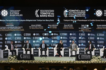 Ankara'da "Medya Perspektifinden Çatışma Bölgelerinde Türkiye'nin Rolü" Paneli düzenlendi