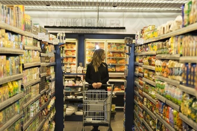 Ekonomik güven endeksi şubatta aylık yüzde 1,4 artarak 100,7 oldu