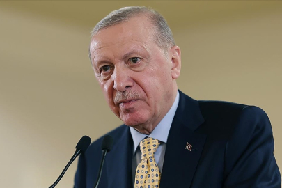 Cumhurbaşkanı Erdoğan, Necmettin Erbakan'ı vefatının 15. yılında andı