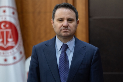 Bakan Gürlek'ten uyuşturucu operasyonunda silahla yaralanan jandarmaya geçmiş olsun mesajı