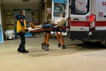 2 otomobilin çarpıştığı kazada 1 kişi yaralandı