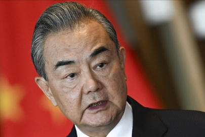 Çin Dışişleri Bakanı Vang'dan İran'a yönelik saldırılara karşı uluslararası tepki çağrısı