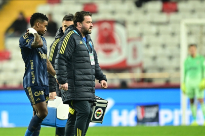 Nelson Semedo'nun sol diz iç yan bağında kısmi yırtık tespit edildi