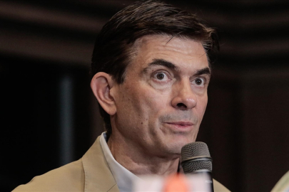 Bolivya Devlet Başkanı Paz, askeri kargo uçağının düşme nedeninin sabotaj olduğunu açıkladı