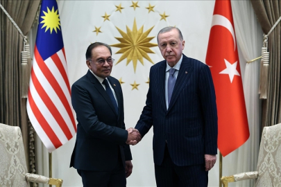 Cumhurbaşkanı Erdoğan, Malezya Başbakanı İbrahim ile telefonda görüştü