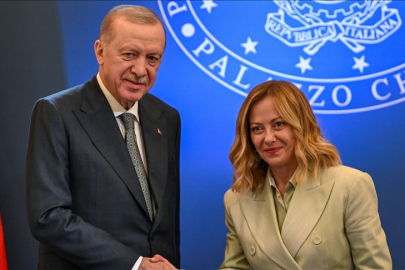 Cumhurbaşkanı Erdoğan, İtalya Başbakanı Meloni ile telefonda görüştü