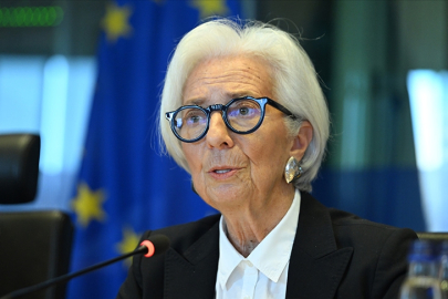 ECB Başkanı Lagarde'dan "Küresel ekonomi risk çağından belirsizlik dönemine geçiyor" yorumu
