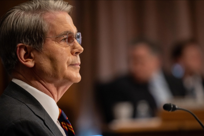 ABD Hazine Bakanı Bessent'ten Rus petrolüne yönelik yaptırımların hafifletilebileceği mesajı