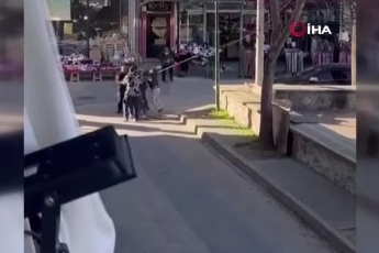 Bursa'da esnaf kavgası boks ringini aratmadı