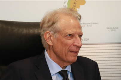 Eski Fransa Başbakanı Villepin'den İran'a saldıran ABD ile İsrail'e yaptırım uygulanması çağrısı