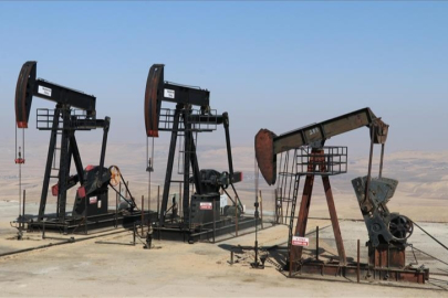 ABD, Orta Doğu'da artan gerilimlerin etkisiyle petrol fiyatı tahminini bu yıl için yükseltti