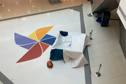 Bursa'da AVM'de esrarengiz ölüm