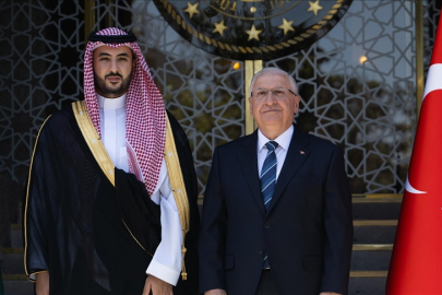Milli Savunma Bakanı Güler, Suudi Arabistan Savunma Bakanı Selman ile telefonda görüştü