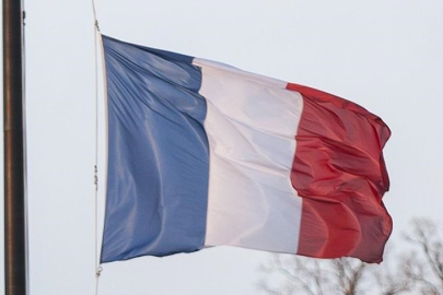 Fransa'da yarın yerel seçimlerin ilk turu düzenlenecek