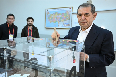 Galatasaray Başkanı Dursun Özbek, divan kurulunun başkanlık seçimiyle ilgili konuştu