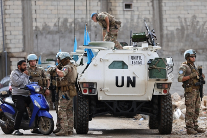 Lübnan Sağlık Bakanlığı: İsrail'in güneydeki Burç Kalavay beldesine saldırısında 12 sağlık çalışanı hayatını kaybetti