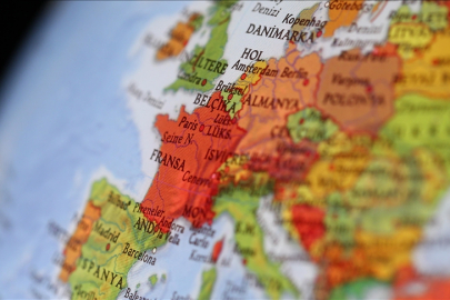 AB: Avrupa güvenlik mimarisinin "yeni dünya düzenine" göre değişmesi gerekiyor