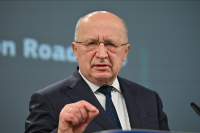 AB Komisyonu Üyesi Kubilius'a göre, "Avrupa Güvenlik Konseyi" yeniden gündeme gelebilir