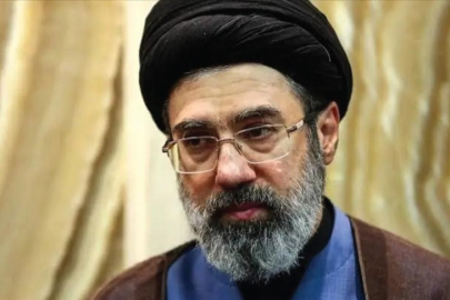 İran Büyükelçisi, yeni lider Hamaney'in tedavi için Rusya'ya getirildiği iddialarını yalanladı