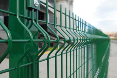 Telçit ve Telçit Direklerinin Yenilenmesi İşleri Yaptırılacaktır