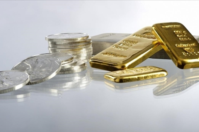 Küresel piyasalarda altın ve gümüş fiyatları Fed faiz kararı sonrası geriliyor