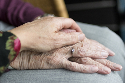 "Tek Başına Değil, Çok Başına Bayram" projesiyle tek yaşayan yaşlılar yalnız bırakılmayacak