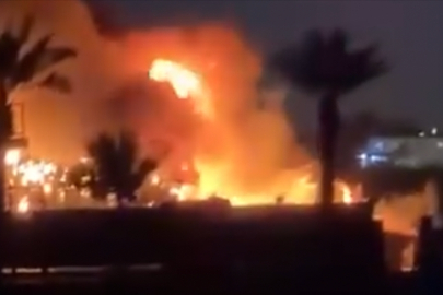 Bağdat'ta saldırı düzenlenen ABD üssünde yangın çıktı