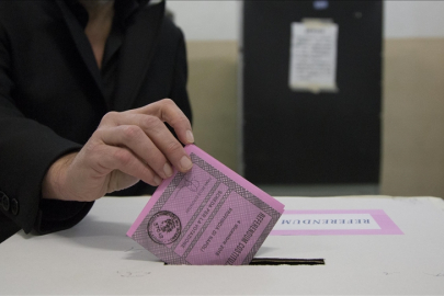 İtalya'da yargı reformuna yönelik referandumda oy kullanma işlemi başladı