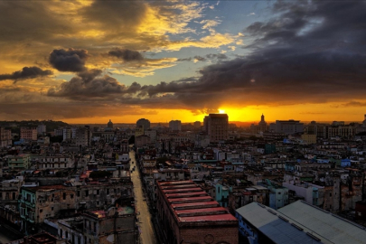 Küba'da elektrik sistemi arızası nedeniyle bir haftada ikinci kez ülke geneli kesinti yaşandı