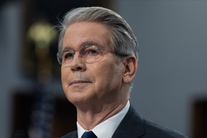 ABD Hazine Bakanı Bessent, İran'a saldırılar için "yeterli kaynağa" sahip olduklarını savundu