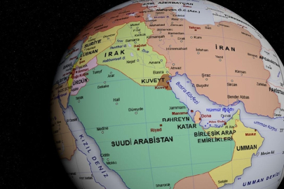 WSJ: Körfez ülkeleri İran'a saldırılara dahil olmanın eşiğinde