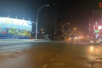 Bursa’da otobüsçüler, zam anlaşmazlığı nedeniyle konvoy eylemi düzenledi