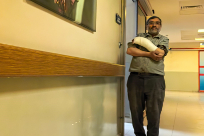 Bursa’da elini makineye kaptıran iş yeri sahibi yaralandı