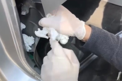 Bursa'da film gibi operasyon, Islak mendilden, aracın zulasına…