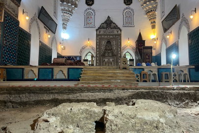 Muradiye Camii'nde 600 yıllık havuz ortaya çıktı