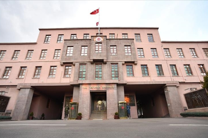 MSB'den Karadeniz'de sürüklenen şüpheli cisimlere ilişkin açıklama