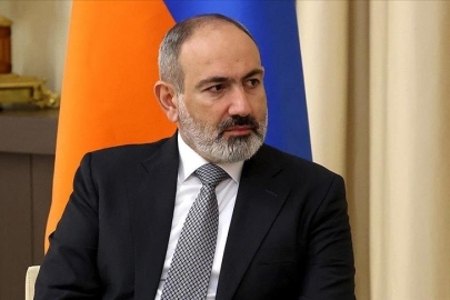 Ermenistan Başbakanı Paşinyan'a kilisede saldırı girişiminde bulunuldu