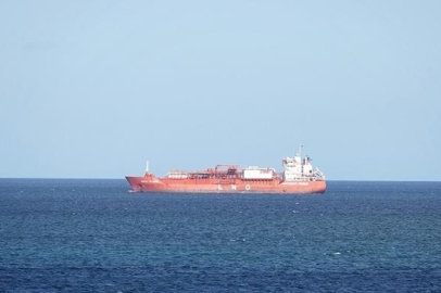 Pakistan: İran, 20 Pakistan gemisinin Hürmüz Boğazı'ndan geçişine izin verdi