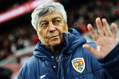 Romanya'da teknik direktör Mircea Lucescu ile yollar ayrıldı