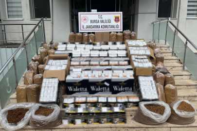 Bursa'da kaçak sigara operasyonu: 2 kişi tutuklandı