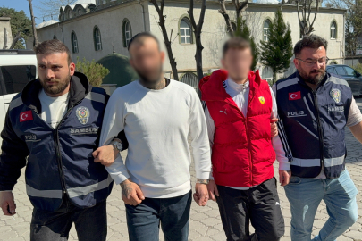 ‘Gözlüğünün altından bize niye baktın' diye silahla vurdular