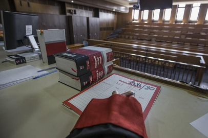 "İmamoğlu çıkar amaçlı suç örgütü" davasının 16'ncı duruşması başladı