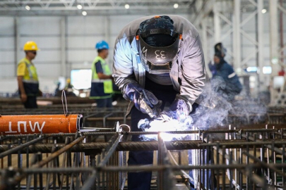 Orta Doğu'daki savaş enerji maliyetlerini artırırken arz tarafında da riskleri körüklüyor